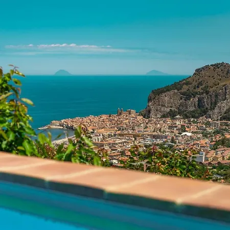 L' Arca * Cefalù