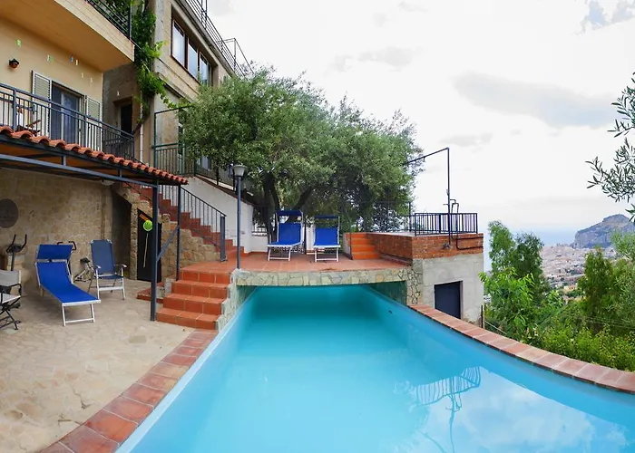 L' Arca Apartment Cefalù