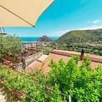 L' Arca Apartment Cefalu